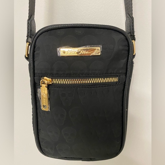 Betsey Johnson Black Crossbody bag with Skulls and earbud case - Picture 2 of 7